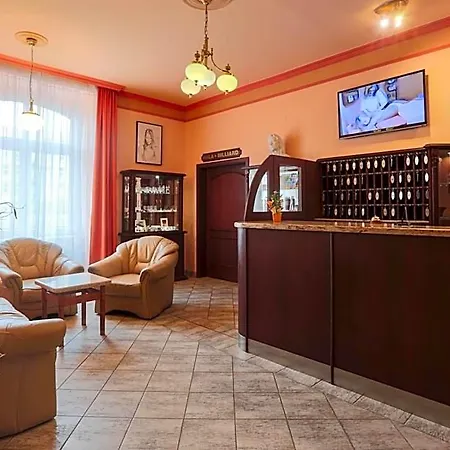 Hotel Victoria 3*