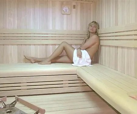 维多利亚酒店 酒店