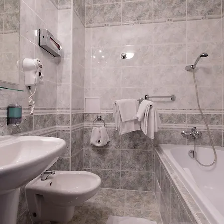 维多利亚酒店 比尔森