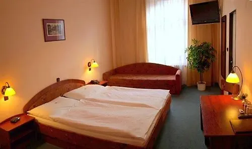 Hotel Victoria 3*