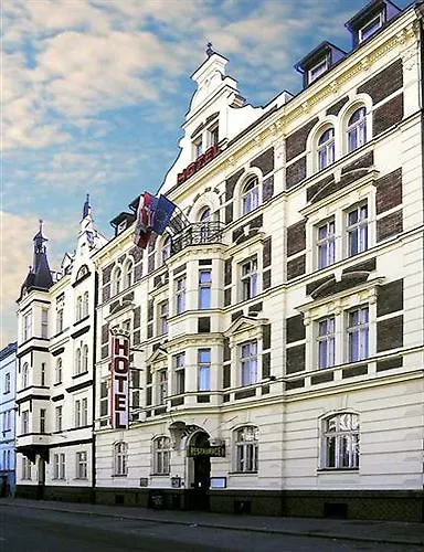 Victoria 3* Plzen